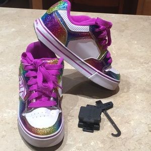 Girls Heelys shoes size youth 2